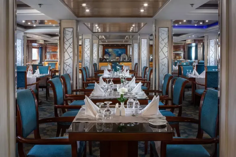  Esmeralda Restaurant | Egypt For Travel